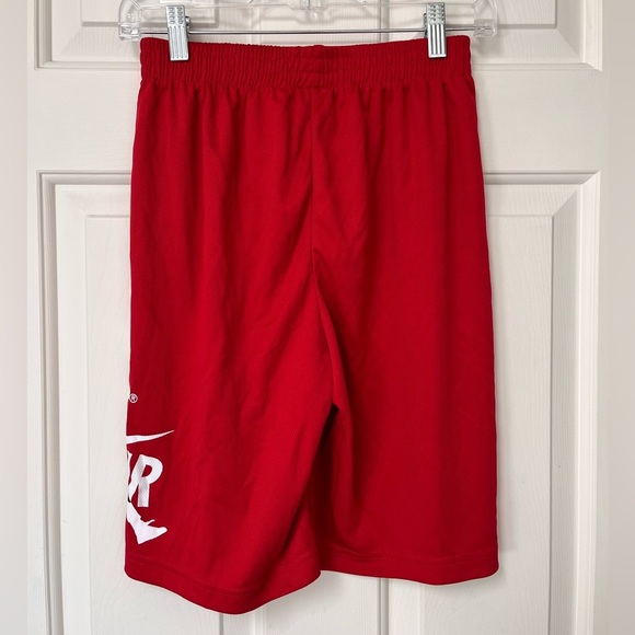 NWT Nike Jordan Jumpman Classics Mesh Shorts Boys Large (12–13Y) - Picture 9 of 13